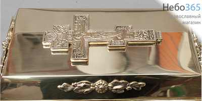  Мощевик - ковчег латунный на 19 частиц, в форме ларца, с позолоченными мощевиками, с элементами литья, на подставке, на круглом основании ., фото 4 